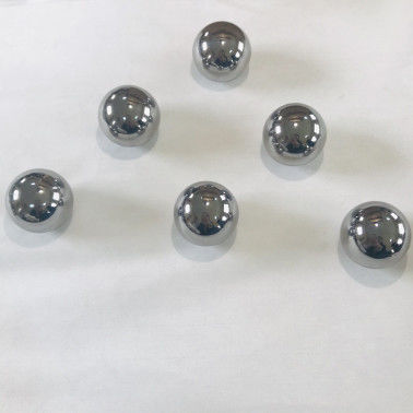 100Cr6 كرات عالية الدقة تحمل 45.06mm 1.774016 &quot;E52100 كرة فولاذية عالية الكروم